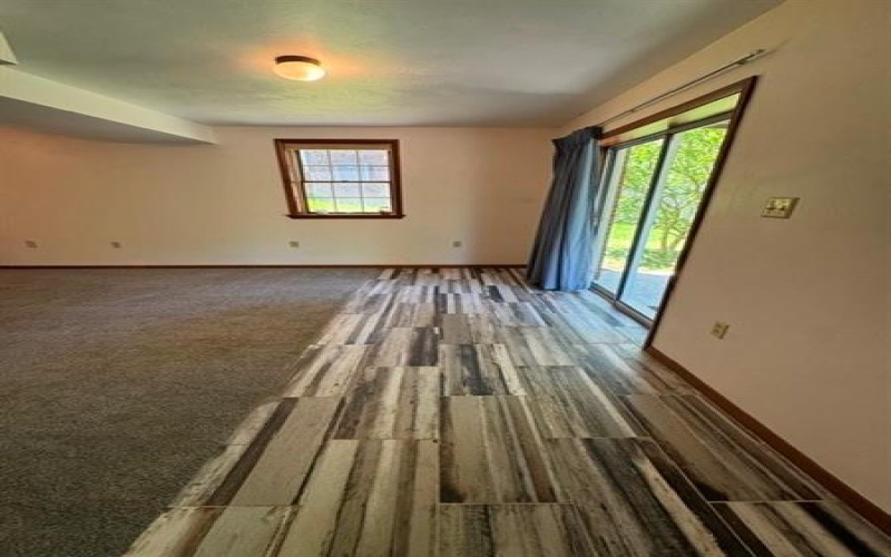 200 Bonita Dr, Greensburg, 15601, 3 Bedrooms Bedrooms, 8 Rooms Rooms,2.1 BathroomsBathrooms,Residential,For Sale,Bonita Dr,1757359