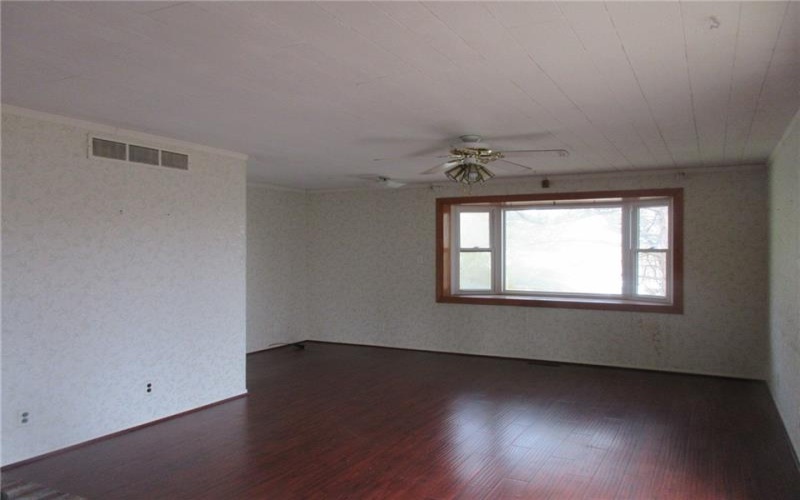 101 Surrey Dr, Canonsburg, 15317, 5 Bedrooms Bedrooms, ,3.1 BathroomsBathrooms,Residential,For Sale,Surrey Dr,1747332