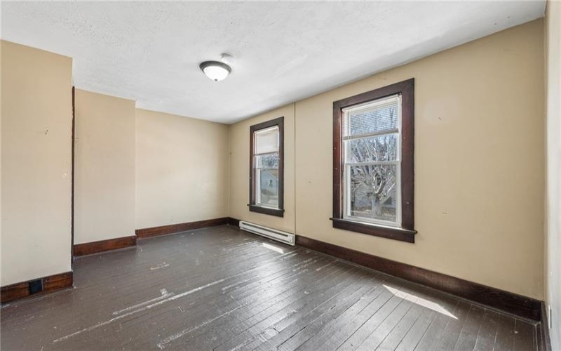 318 WASHINGTON AVE, CHARLEROI, 15022, 11 Bedrooms Bedrooms, 12 Rooms Rooms,2.2 BathroomsBathrooms,Residential,For Sale,WASHINGTON AVE,1751752
