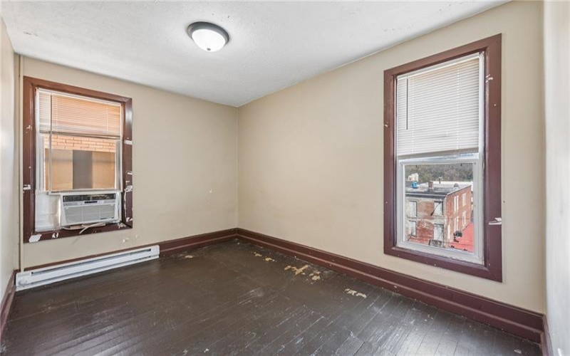 318 WASHINGTON AVE, CHARLEROI, 15022, 11 Bedrooms Bedrooms, 12 Rooms Rooms,2.2 BathroomsBathrooms,Residential,For Sale,WASHINGTON AVE,1751752