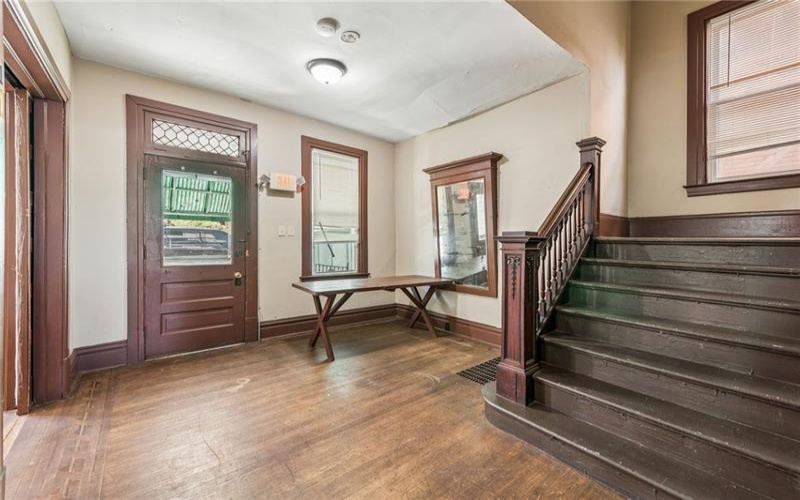 318 WASHINGTON AVE, CHARLEROI, 15022, 11 Bedrooms Bedrooms, 12 Rooms Rooms,2.2 BathroomsBathrooms,Residential,For Sale,WASHINGTON AVE,1751752