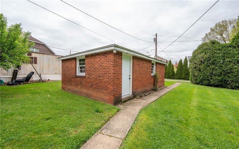 806 Lehmer St, Latrobe, 15650, 3 Bedrooms Bedrooms, 8 Rooms Rooms,3 BathroomsBathrooms,Residential,For Sale,Lehmer St,1752858