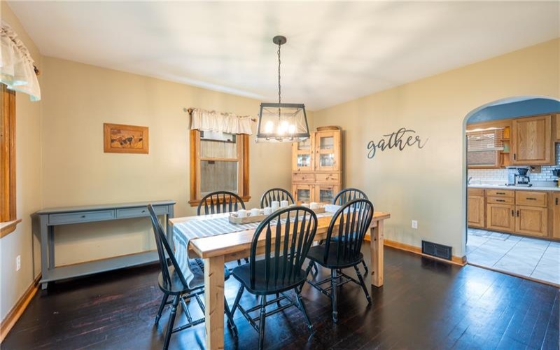 806 Lehmer St, Latrobe, 15650, 3 Bedrooms Bedrooms, 8 Rooms Rooms,3 BathroomsBathrooms,Residential,For Sale,Lehmer St,1752858