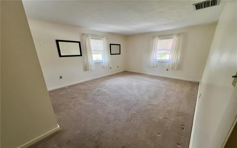 230 Berkeley St, Uniontown, 15401, 2 Bedrooms Bedrooms, 5 Rooms Rooms,1 BathroomBathrooms,Residential,For Sale,Berkeley St,1757140