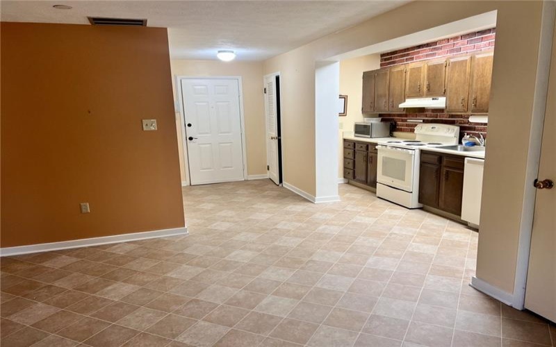 230 Berkeley St, Uniontown, 15401, 2 Bedrooms Bedrooms, 5 Rooms Rooms,1 BathroomBathrooms,Residential,For Sale,Berkeley St,1757140