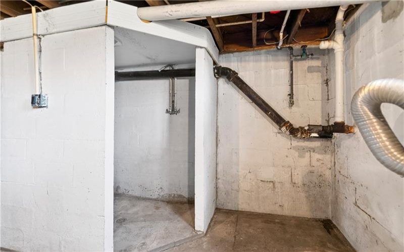 900 WASHINGTON ROAD, Washington, 15301, ,Commercial-industrial-business,For Sale,WASHINGTON ROAD,1757309