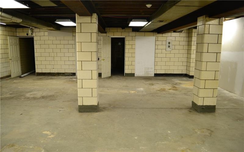 127 Main St, Washington, 15301, ,Commercial-industrial-business,For Sale,Main St,1757385