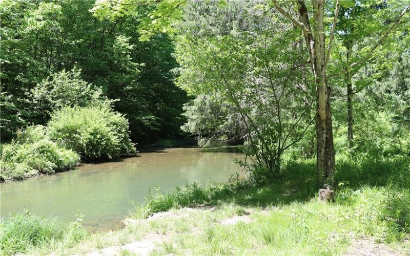 193 Creek Rd, Bolivar, 15923, ,Farm-acreage-lot,For Sale,Garage,Creek Rd,1757427