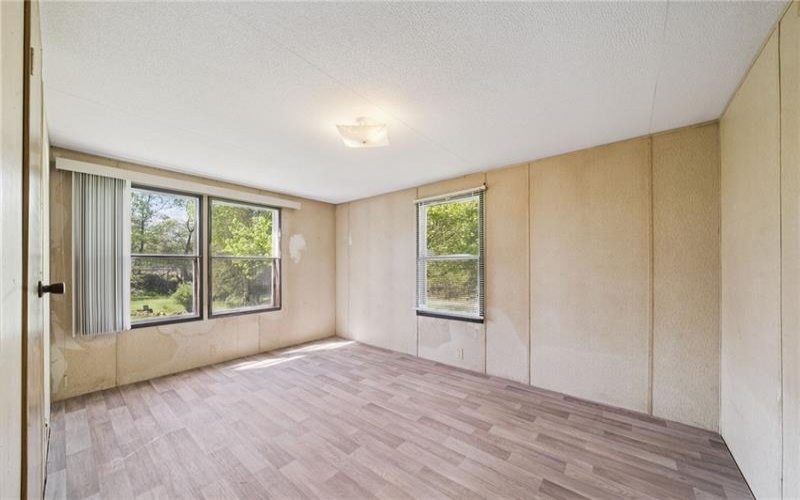 154 Thompson Rd, Torrance, 15627, 3 Bedrooms Bedrooms, ,1 BathroomBathrooms,Residential,For Sale,Thompson Rd,1757515