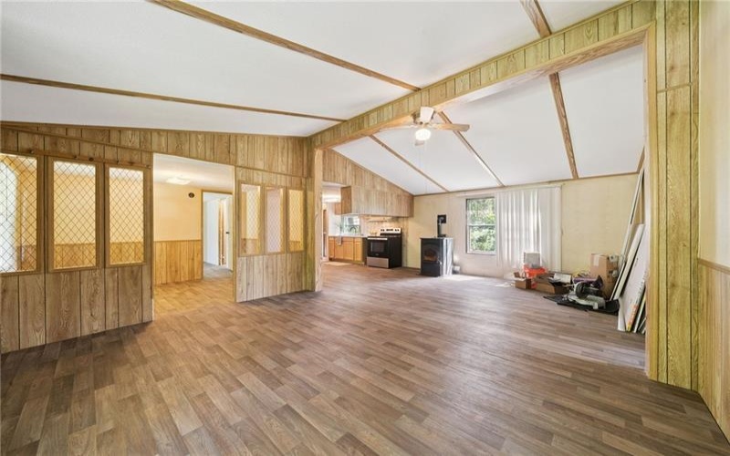 154 Thompson Rd, Torrance, 15627, 3 Bedrooms Bedrooms, ,1 BathroomBathrooms,Residential,For Sale,Thompson Rd,1757515