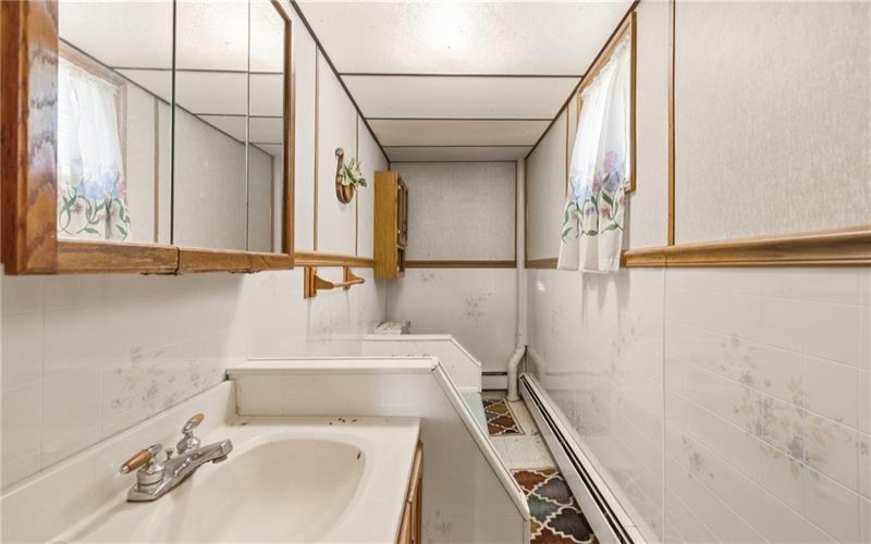 338 Jackson St., Johnstown, 15909, 3 Bedrooms Bedrooms, ,1.1 BathroomsBathrooms,Residential,For Sale,Jackson St.,1753647