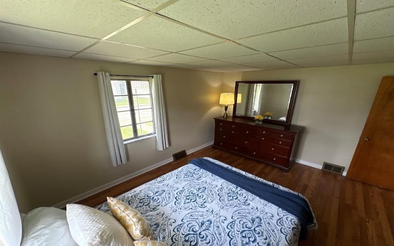 407 Vine St, Connellsville, 15425, 2 Bedrooms Bedrooms, 5 Rooms Rooms,1.1 BathroomsBathrooms,Residential,For Sale,Vine St,1757321