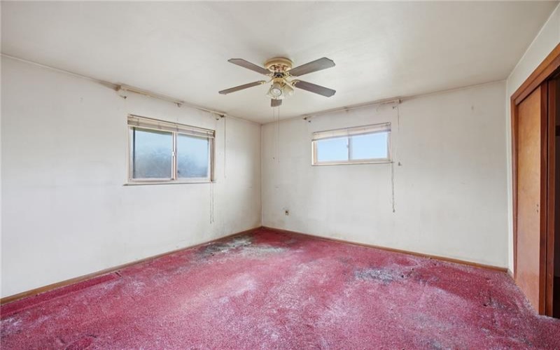 4104 Burnsire Dr, Irwin, 15642, 3 Bedrooms Bedrooms, 7 Rooms Rooms,1 BathroomBathrooms,Residential,For Sale,Burnsire Dr,1757504