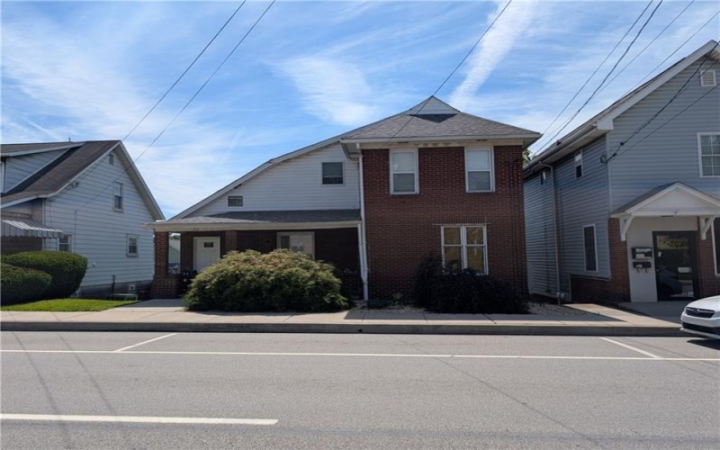 32 3rd St, Youngwood, 15697, ,Multi-unit,For Sale,3rd St,1757554