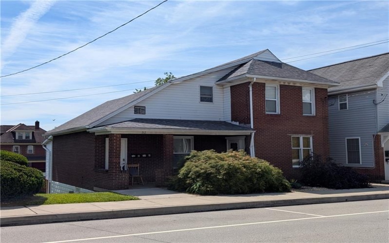 32 3rd St, Youngwood, 15697, ,Multi-unit,For Sale,3rd St,1757554