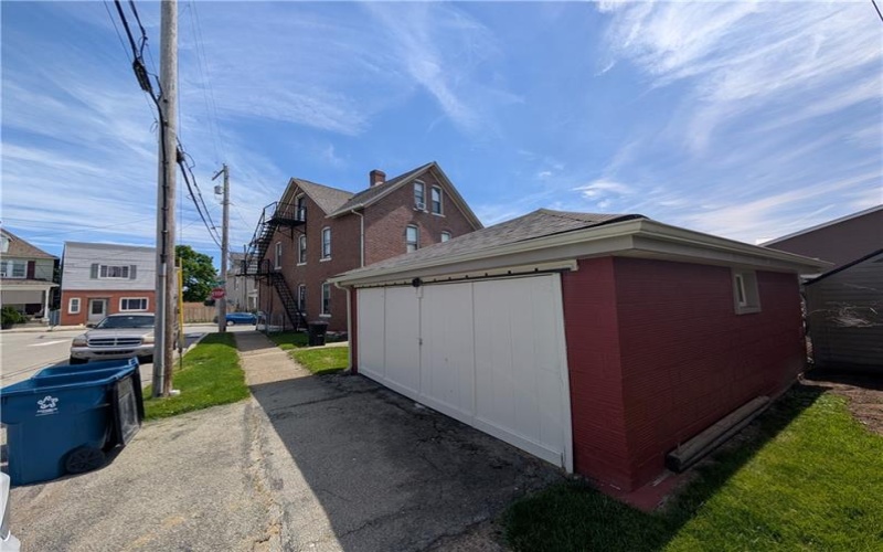 105 Depot St, Youngwood, 15697, ,Multi-unit,For Sale,Depot St,1757566