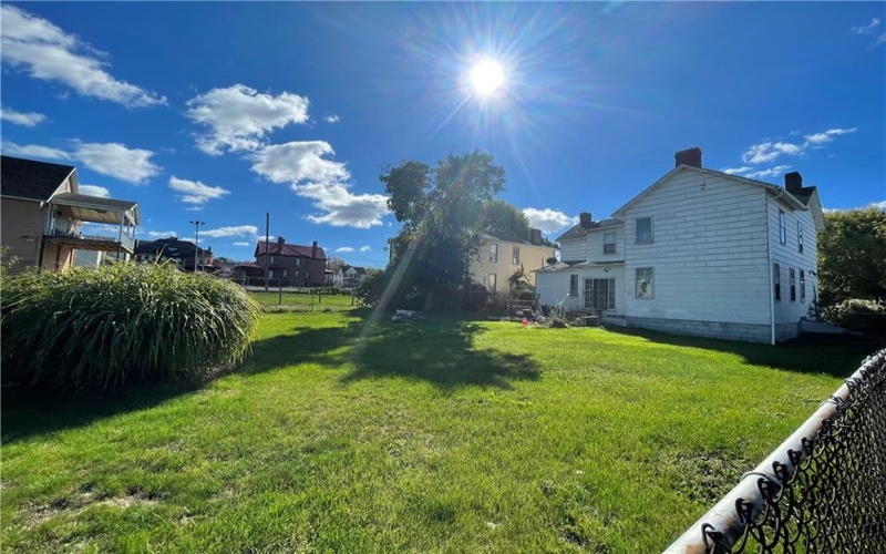 49 Walnut St, Uniontown, 15401, 4 Bedrooms Bedrooms, ,2 BathroomsBathrooms,Residential,For Sale,Walnut St,1757571