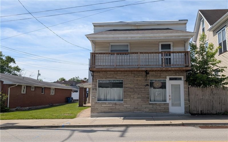 207 Depot St, Youngwood, 15697, ,Multi-unit,For Sale,Depot St,1757575
