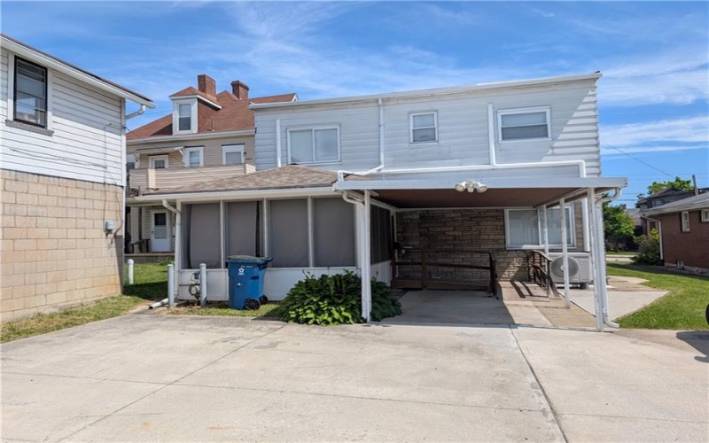 207 Depot St, Youngwood, 15697, ,Multi-unit,For Sale,Depot St,1757575