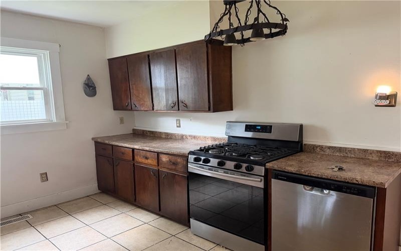 1326 Woodmont Ave, New Kensington, 15068, 3 Bedrooms Bedrooms, ,1 BathroomBathrooms,Residential,For Sale,Woodmont Ave,1757593