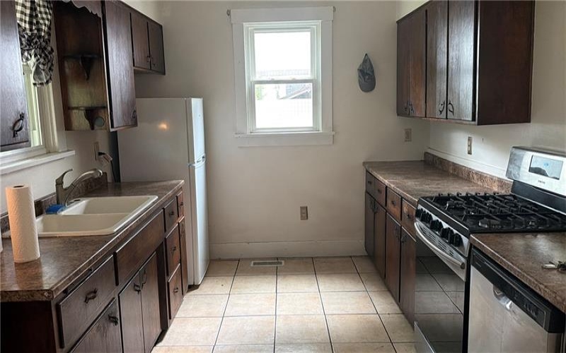 1326 Woodmont Ave, New Kensington, 15068, 3 Bedrooms Bedrooms, ,1 BathroomBathrooms,Residential,For Sale,Woodmont Ave,1757593