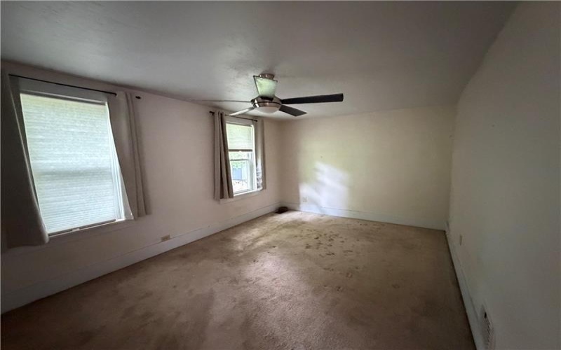 1326 Woodmont Ave, New Kensington, 15068, 3 Bedrooms Bedrooms, ,1 BathroomBathrooms,Residential,For Sale,Woodmont Ave,1757593