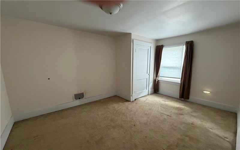 1326 Woodmont Ave, New Kensington, 15068, 3 Bedrooms Bedrooms, ,1 BathroomBathrooms,Residential,For Sale,Woodmont Ave,1757593