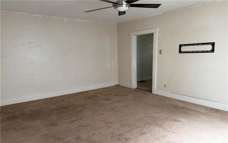 1326 Woodmont Ave, New Kensington, 15068, 3 Bedrooms Bedrooms, ,1 BathroomBathrooms,Residential,For Sale,Woodmont Ave,1757593