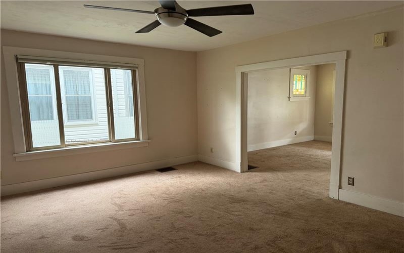 1326 Woodmont Ave, New Kensington, 15068, 3 Bedrooms Bedrooms, ,1 BathroomBathrooms,Residential,For Sale,Woodmont Ave,1757593
