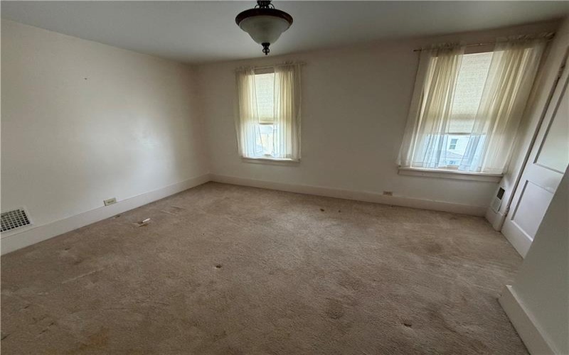 1326 Woodmont Ave, New Kensington, 15068, 3 Bedrooms Bedrooms, ,1 BathroomBathrooms,Residential,For Sale,Woodmont Ave,1757593