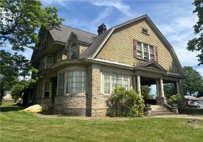 1126 HIGH ST, Brownsville, 15417, 5 Bedrooms Bedrooms, ,2.1 BathroomsBathrooms,Residential,For Sale,HIGH ST,1757662