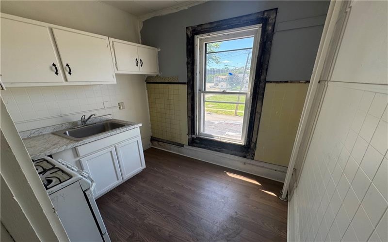516 3rd St, California, 15419, ,Multi-unit,For Sale,3rd St,1757492