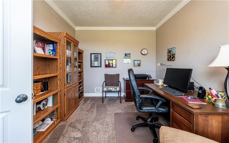 131 SHARON DRIVE, Pleasant Unity, 15676, 4 Bedrooms Bedrooms, 10 Rooms Rooms,3.1 BathroomsBathrooms,Residential,For Sale,SHARON DRIVE,1757538