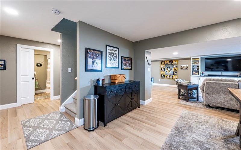 131 SHARON DRIVE, Pleasant Unity, 15676, 4 Bedrooms Bedrooms, 10 Rooms Rooms,3.1 BathroomsBathrooms,Residential,For Sale,SHARON DRIVE,1757538