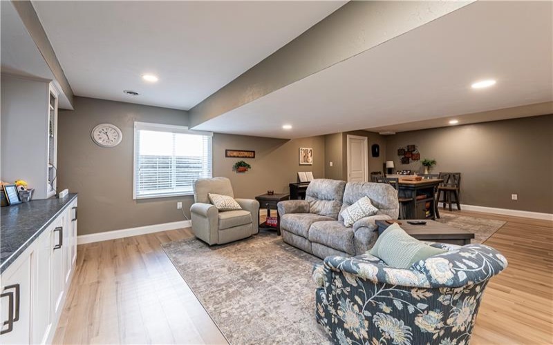 131 SHARON DRIVE, Pleasant Unity, 15676, 4 Bedrooms Bedrooms, 10 Rooms Rooms,3.1 BathroomsBathrooms,Residential,For Sale,SHARON DRIVE,1757538