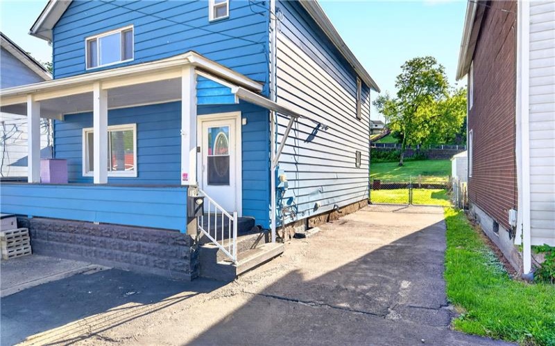 19 Church St, Dunbar, 15431, 3 Bedrooms Bedrooms, ,2 BathroomsBathrooms,Residential,For Sale,Church St,1757633
