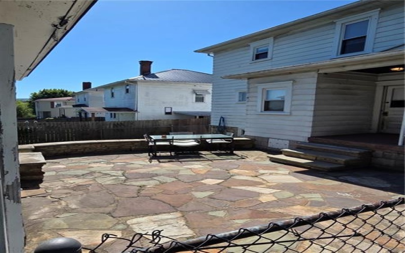 15 Areford St, Uniontown, 15401, 3 Bedrooms Bedrooms, ,1.2 BathroomsBathrooms,Residential,For Sale,Areford St,1757656