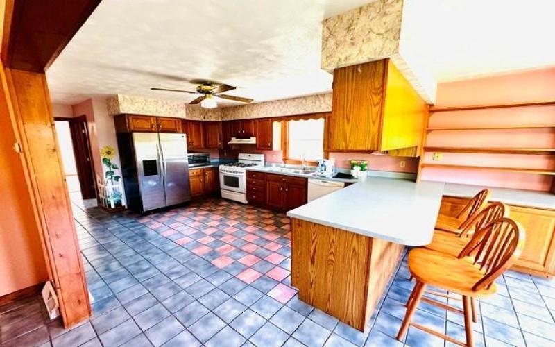 120 Kennel Road, waynesburg, 15370, 4 Bedrooms Bedrooms, ,3.1 BathroomsBathrooms,Residential,For Sale,Kennel Road,1757681