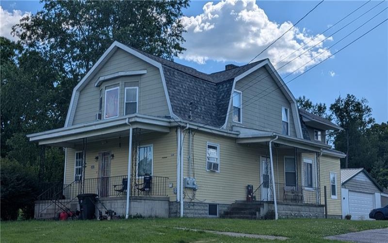 1241 Pittsburgh Road, Uniontown, 15401, 5 Bedrooms Bedrooms, ,3 BathroomsBathrooms,Residential,For Sale,Pittsburgh Road,1757702