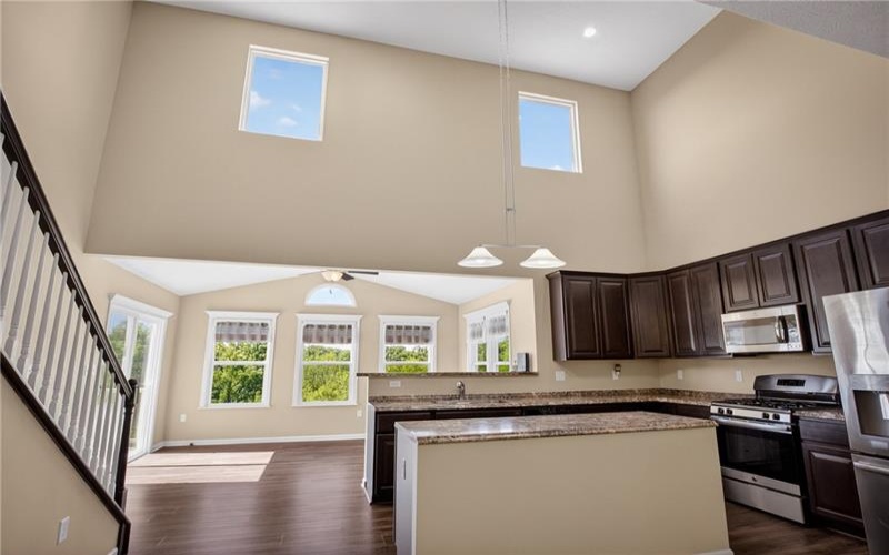 229 Country Barn Rd, Houston, 15342, 3 Bedrooms Bedrooms, 11 Rooms Rooms,2.2 BathroomsBathrooms,Residential,For Sale,Country Barn Rd,1757524