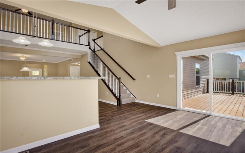 229 Country Barn Rd, Houston, 15342, 3 Bedrooms Bedrooms, 11 Rooms Rooms,2.2 BathroomsBathrooms,Residential,For Sale,Country Barn Rd,1757524
