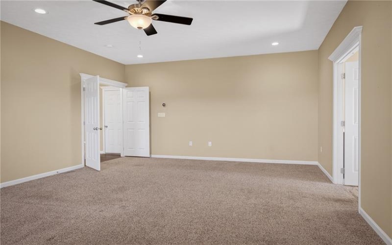229 Country Barn Rd, Houston, 15342, 3 Bedrooms Bedrooms, 11 Rooms Rooms,2.2 BathroomsBathrooms,Residential,For Sale,Country Barn Rd,1757524
