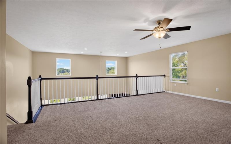 229 Country Barn Rd, Houston, 15342, 3 Bedrooms Bedrooms, 11 Rooms Rooms,2.2 BathroomsBathrooms,Residential,For Sale,Country Barn Rd,1757524