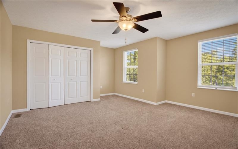 229 Country Barn Rd, Houston, 15342, 3 Bedrooms Bedrooms, 11 Rooms Rooms,2.2 BathroomsBathrooms,Residential,For Sale,Country Barn Rd,1757524