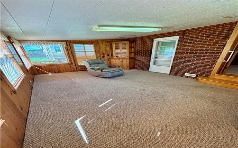 277 Buffalo Rd S, Washington, 15301, 3 Bedrooms Bedrooms, ,1 BathroomBathrooms,Residential,For Sale,Buffalo Rd S,1757837