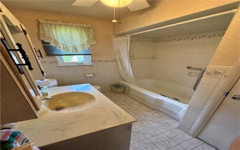 277 Buffalo Rd S, Washington, 15301, 3 Bedrooms Bedrooms, ,1 BathroomBathrooms,Residential,For Sale,Buffalo Rd S,1757837