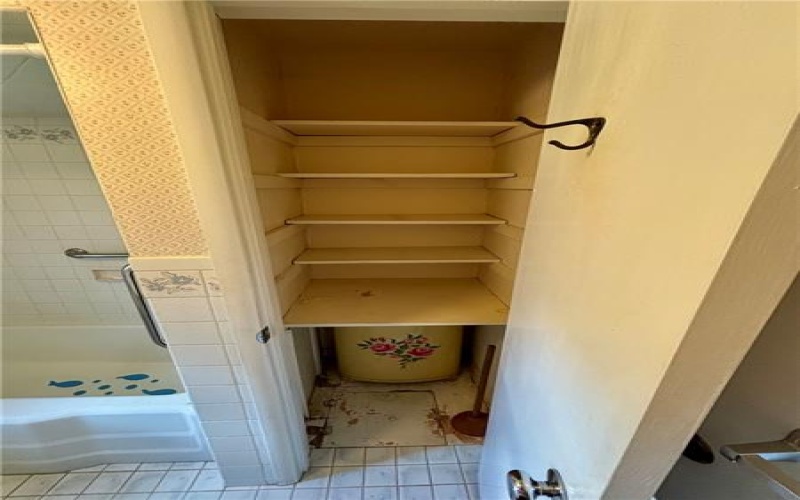 277 Buffalo Rd S, Washington, 15301, 3 Bedrooms Bedrooms, ,1 BathroomBathrooms,Residential,For Sale,Buffalo Rd S,1757837