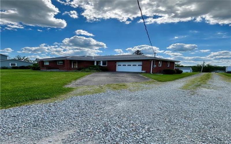 277 Buffalo Rd S, Washington, 15301, 3 Bedrooms Bedrooms, ,1 BathroomBathrooms,Residential,For Sale,Buffalo Rd S,1757837