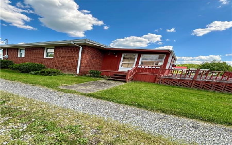 277 Buffalo Rd S, Washington, 15301, 3 Bedrooms Bedrooms, ,1 BathroomBathrooms,Residential,For Sale,Buffalo Rd S,1757837