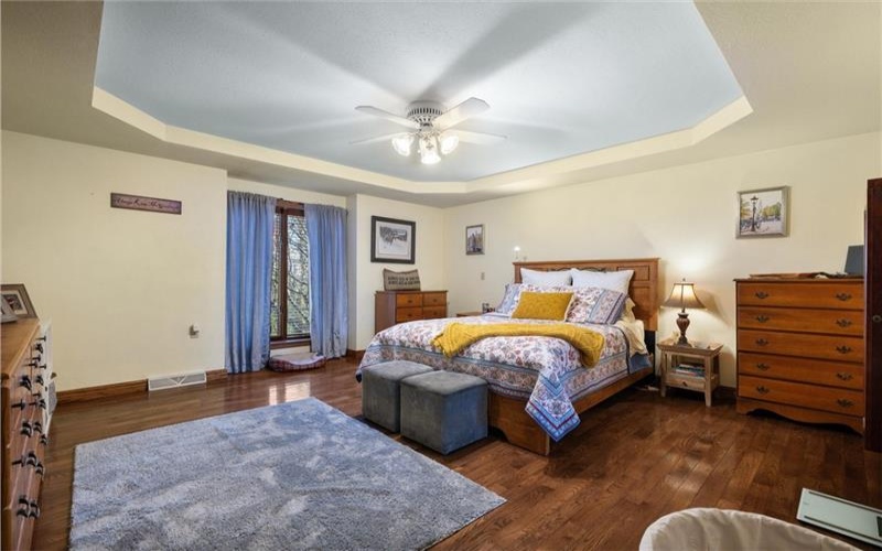 338 Quarry Rd, Washington, 15301, 5 Bedrooms Bedrooms, 14 Rooms Rooms,3.2 BathroomsBathrooms,Residential,For Sale,Quarry Rd,1732671
